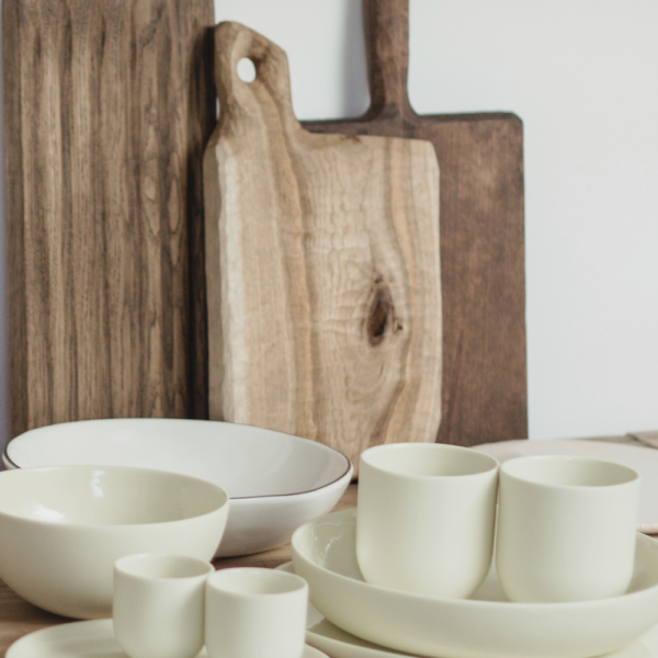 Super Chic Stoneware Dinnerware Sets To Elevate Your Everyday Dishes